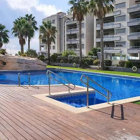 At187 Ground Floor, Garden And Pool Near The *
