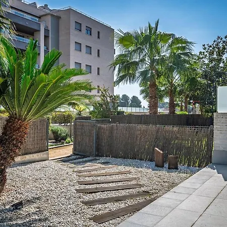 At187 Ground Floor, Garden And Pool Near The * Torredembarra