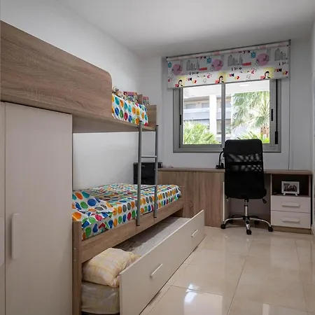 At187 Ground Floor, Garden And Pool Near The * Torredembarra